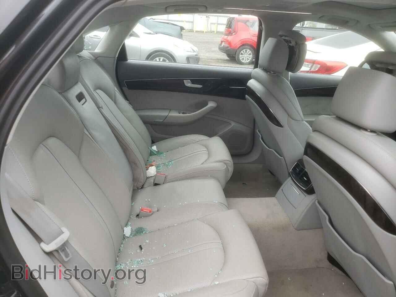 2011 AUDI A8 - VIN: WAURVAFD0BN027212 - Фото 10