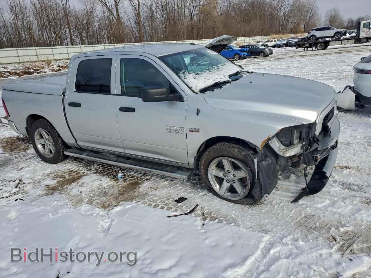 2017 RAM 1500 - VIN: 3C6RR7KT8HG735353 - Фото 4