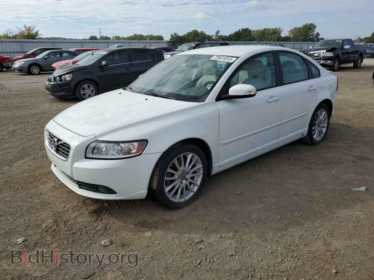 Фотография YV1672MS1B2545820 - VOLVO S40 2011