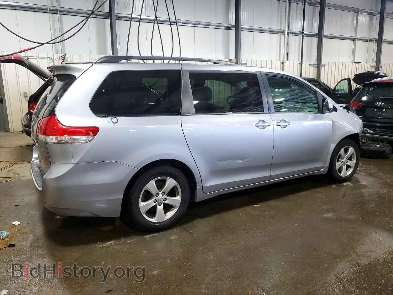 2013 TOYOTA SIENNA - VIN: 5TDKK3DC8DS327855 - Photo 3