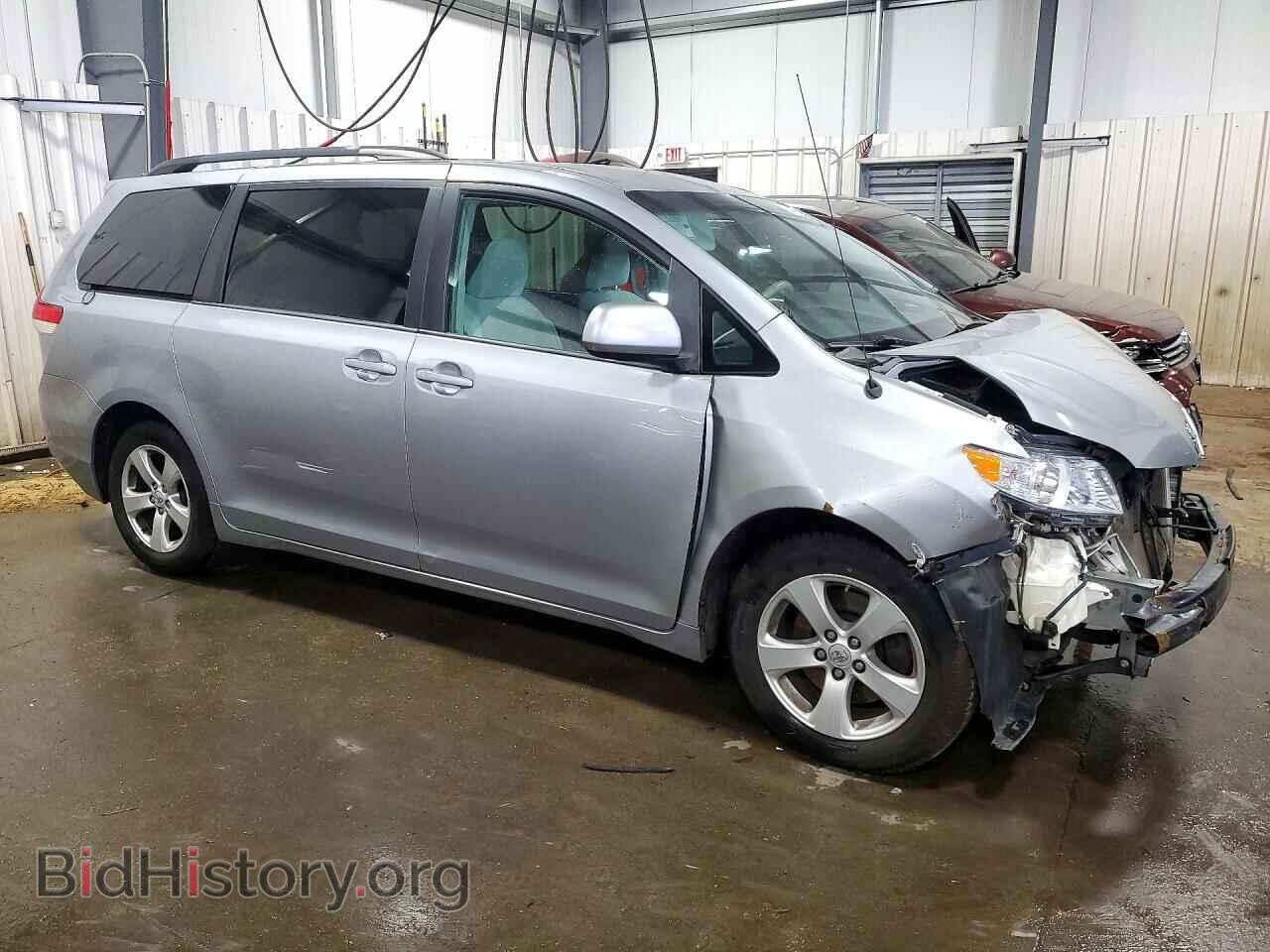 2013 TOYOTA SIENNA - VIN: 5TDKK3DC8DS327855 - Photo 4