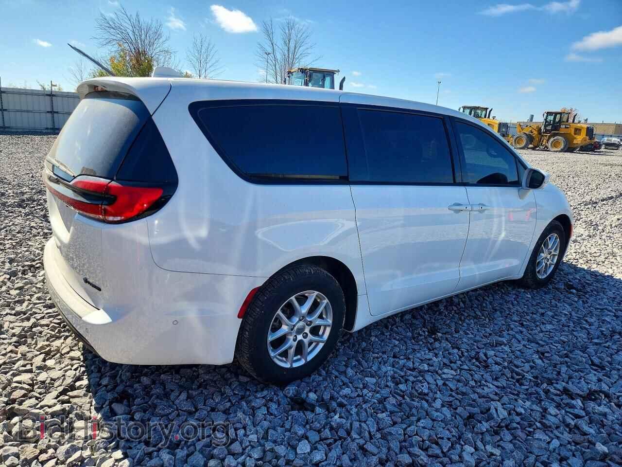 2022 Chrysler PACIFICA (VIN 2C4RC1S77NR187412) — фото 3 из 13