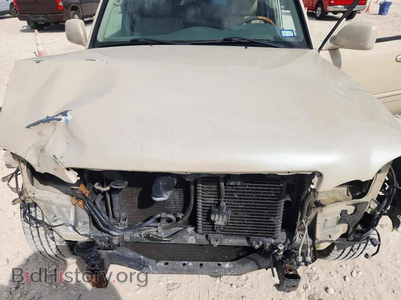 2005 LEXUS LX470 - VIN: JTJHT00W053555371 - Фото 12