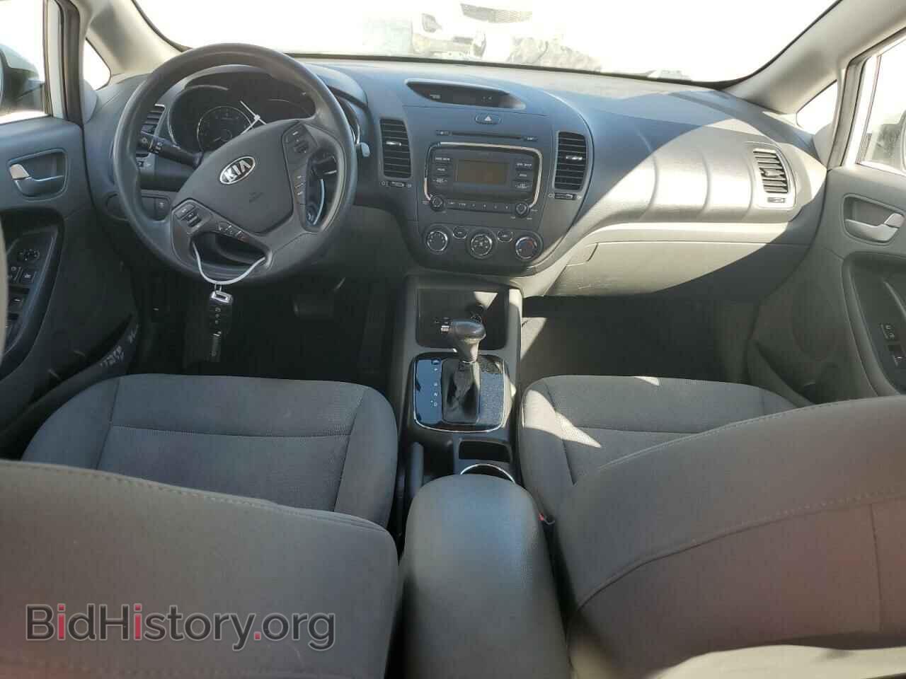 2017 KIA FORTE - VIN: 3KPFK4A72HE074899 - Фото 8