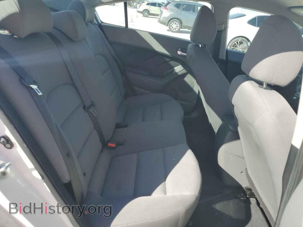 2017 KIA FORTE - VIN: 3KPFK4A72HE074899 - Фото 10