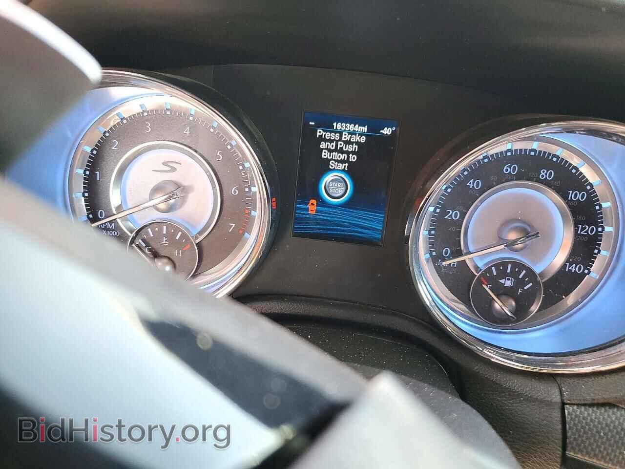 2013 CHRYSLER 300 - VIN: 2C3CCABG1DH556571 - Photo 9