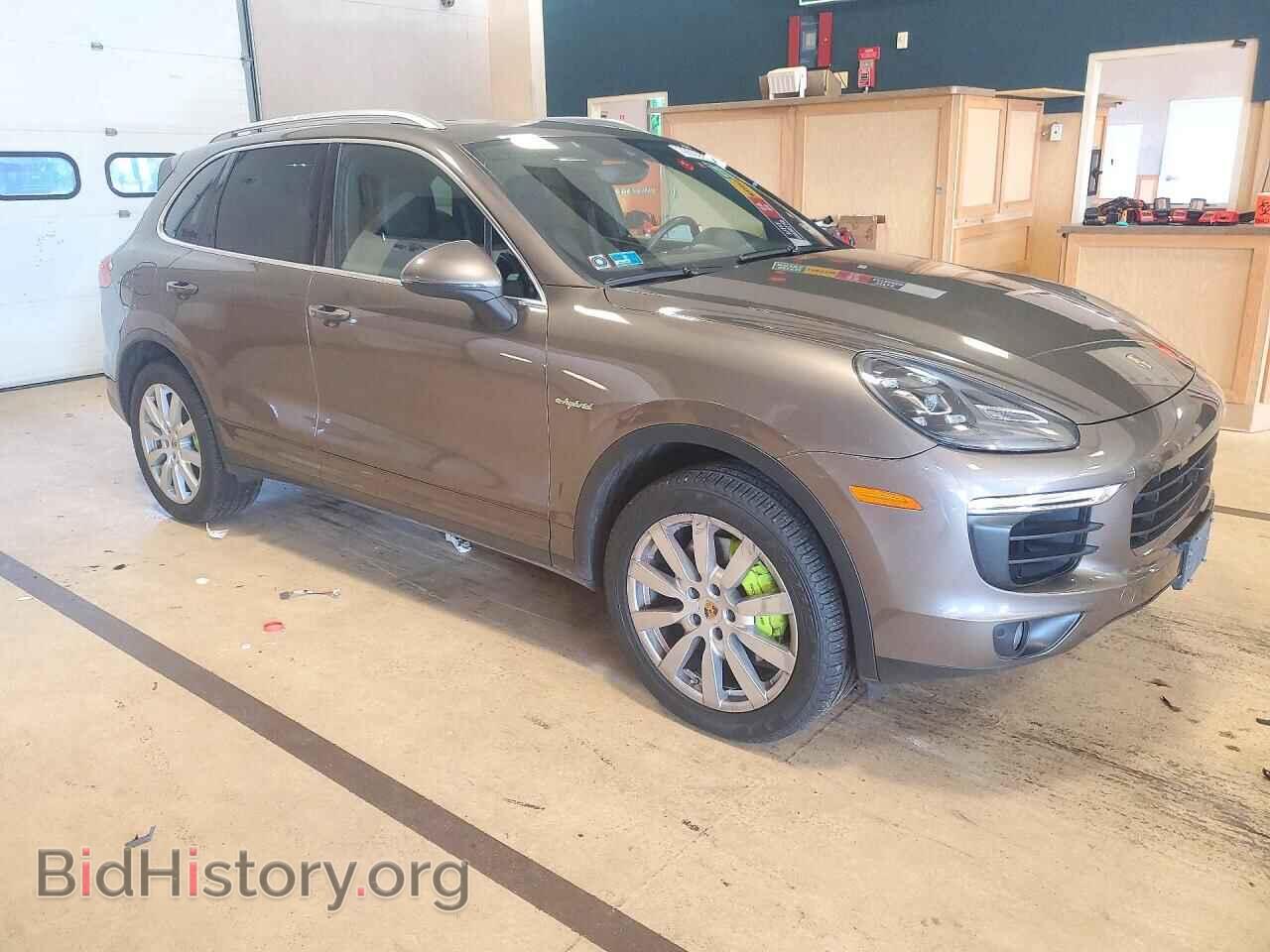 2015 Porsche CAYENNE (VIN WP1AE2A29FLA50502) — фото 4 из 13