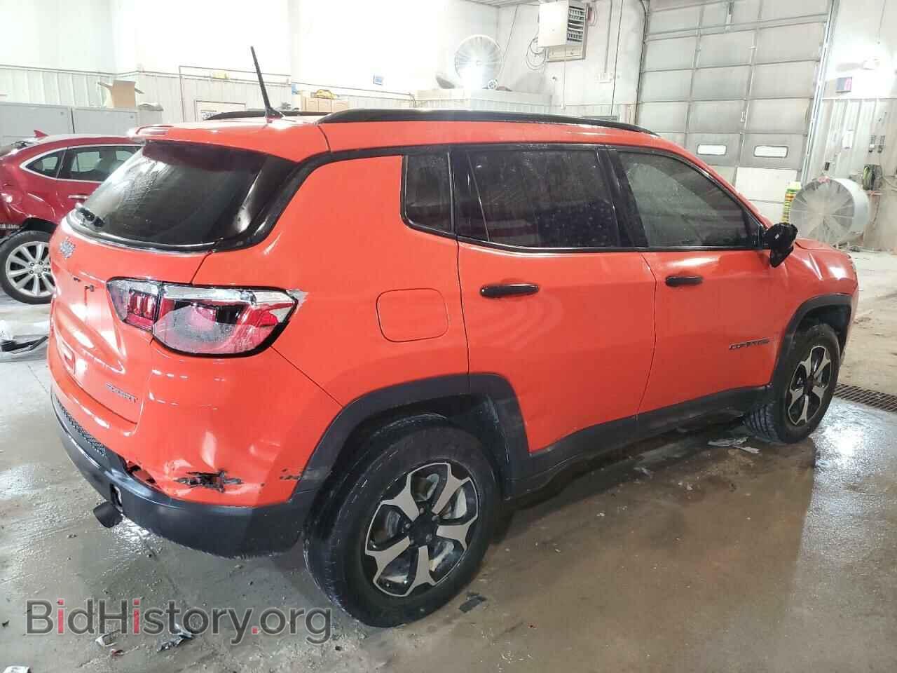 2018 JEEP COMPASS - VIN: 3C4NJDABXJT205226 - Фото 3