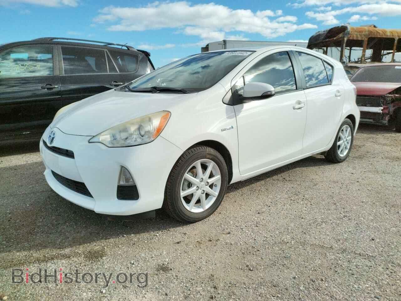 Фотография JTDKDTB33C1518057 - TOYOTA PRIUS 2012