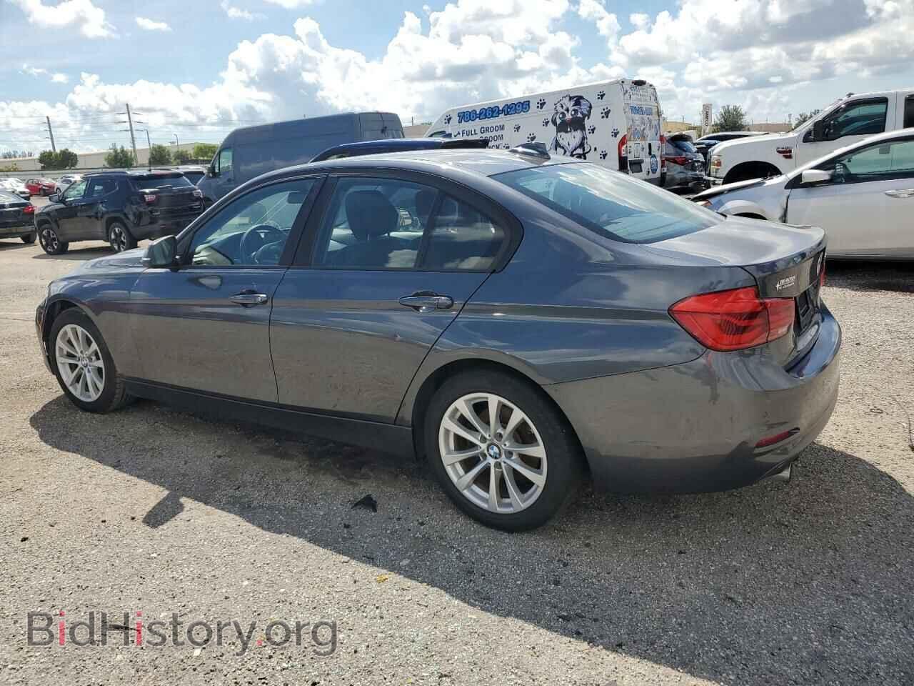 2018 BMW 3 SERIES - VIN: WBA8A9C59JAH14975 - Фото 2