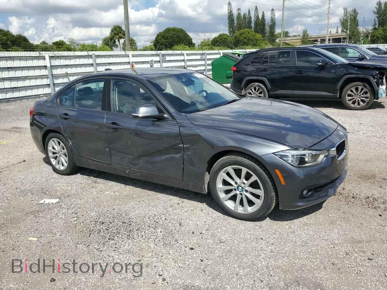 2018 BMW 3 SERIES - VIN: WBA8A9C59JAH14975 - Фото 4