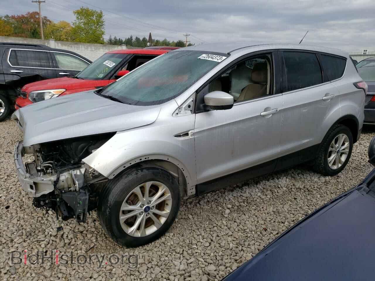 Фотография 1FMCU0GDXHUB02528 - FORD ESCAPE 2017