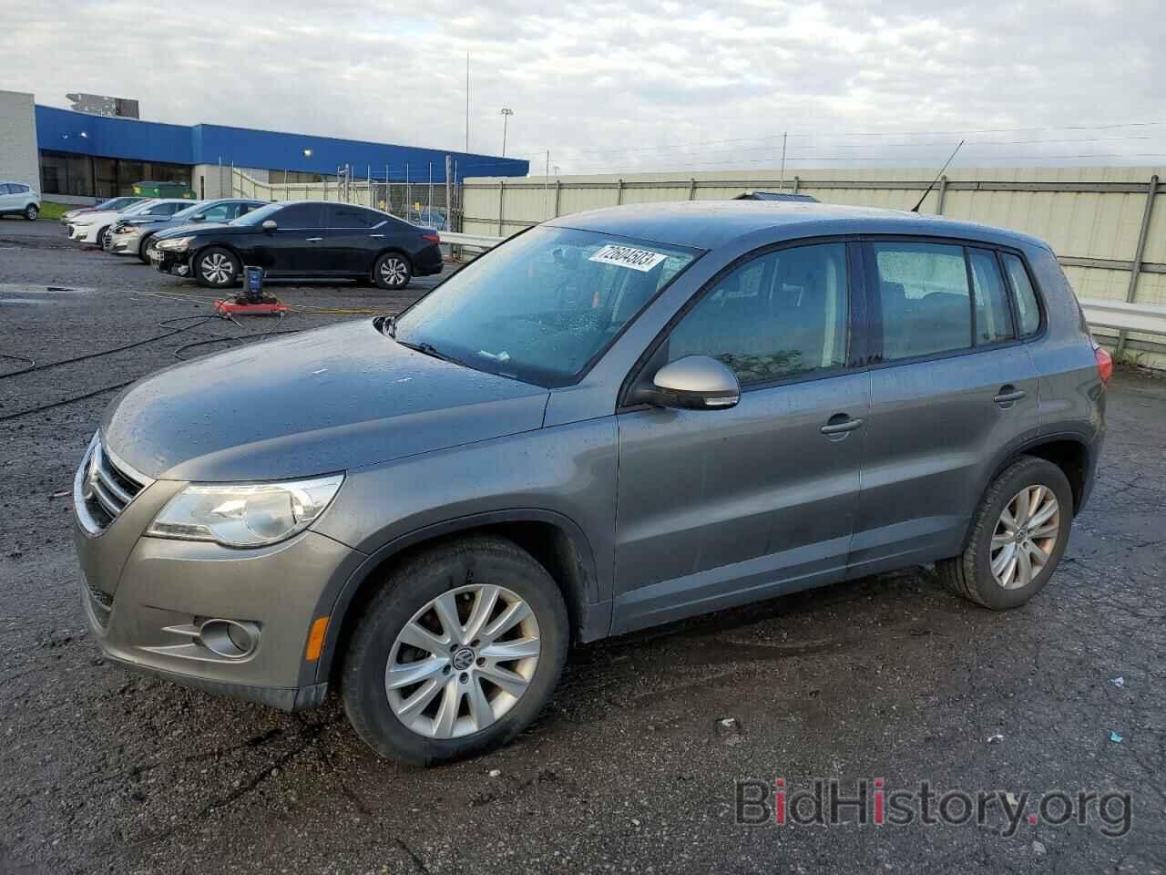 Photo WVGBV7AX2AW522590 - VOLKSWAGEN TIGUAN 2010