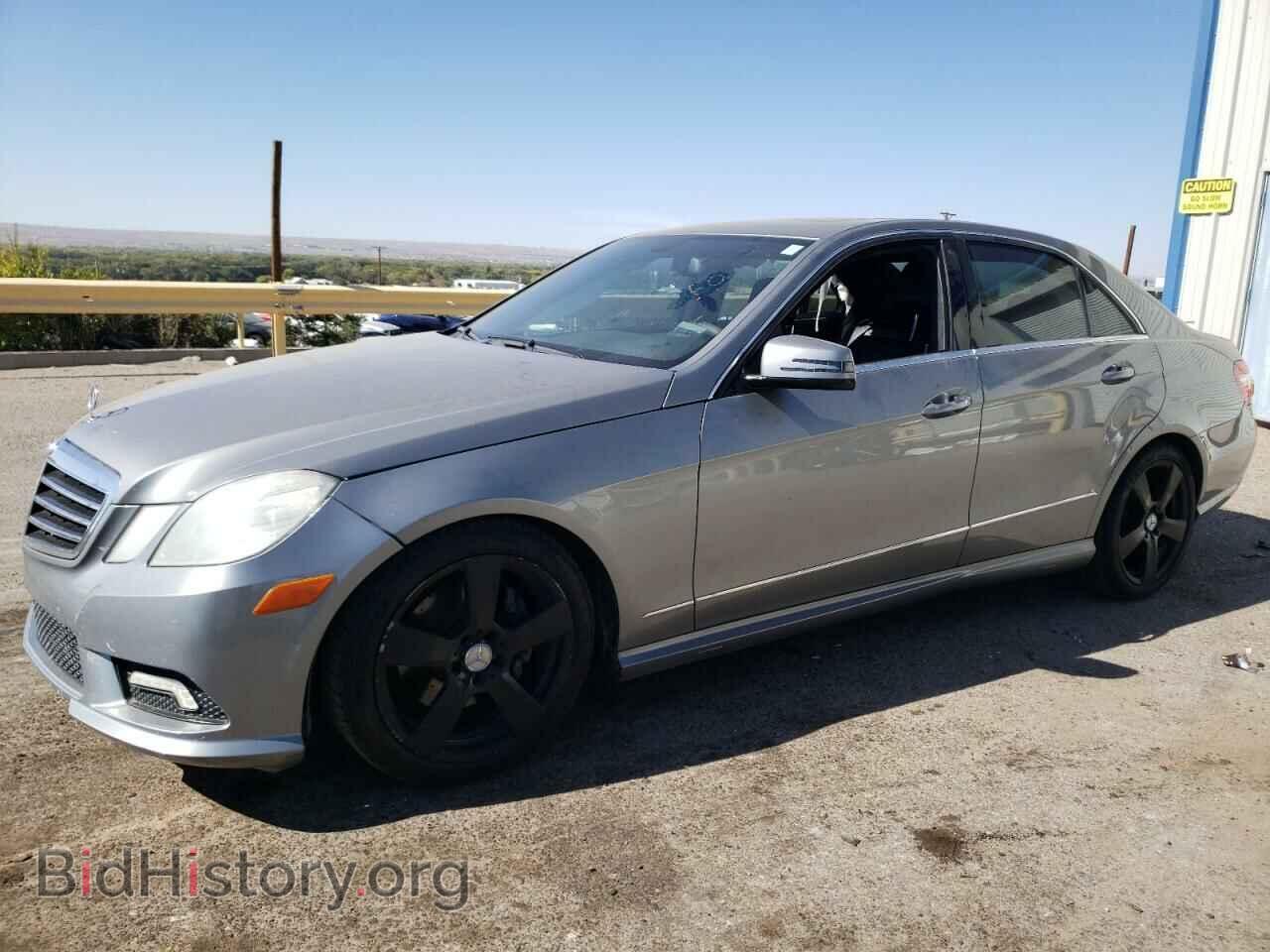 Photo WDDHF5GB3BA494315 - MERCEDES-BENZ E-CLASS 2011