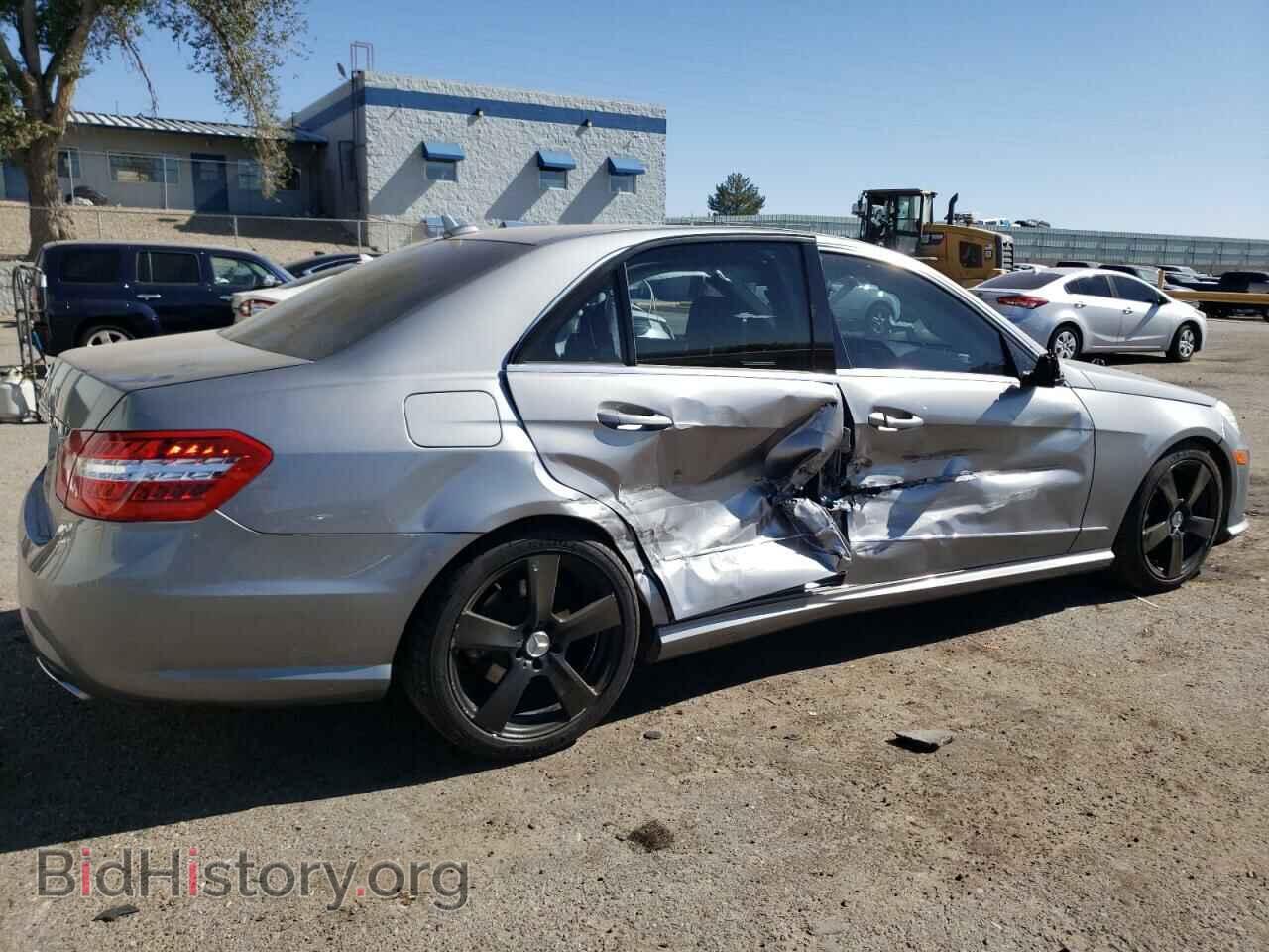 2011 MERCEDES-BENZ E-CLASS - VIN: WDDHF5GB3BA494315 - Фото 3