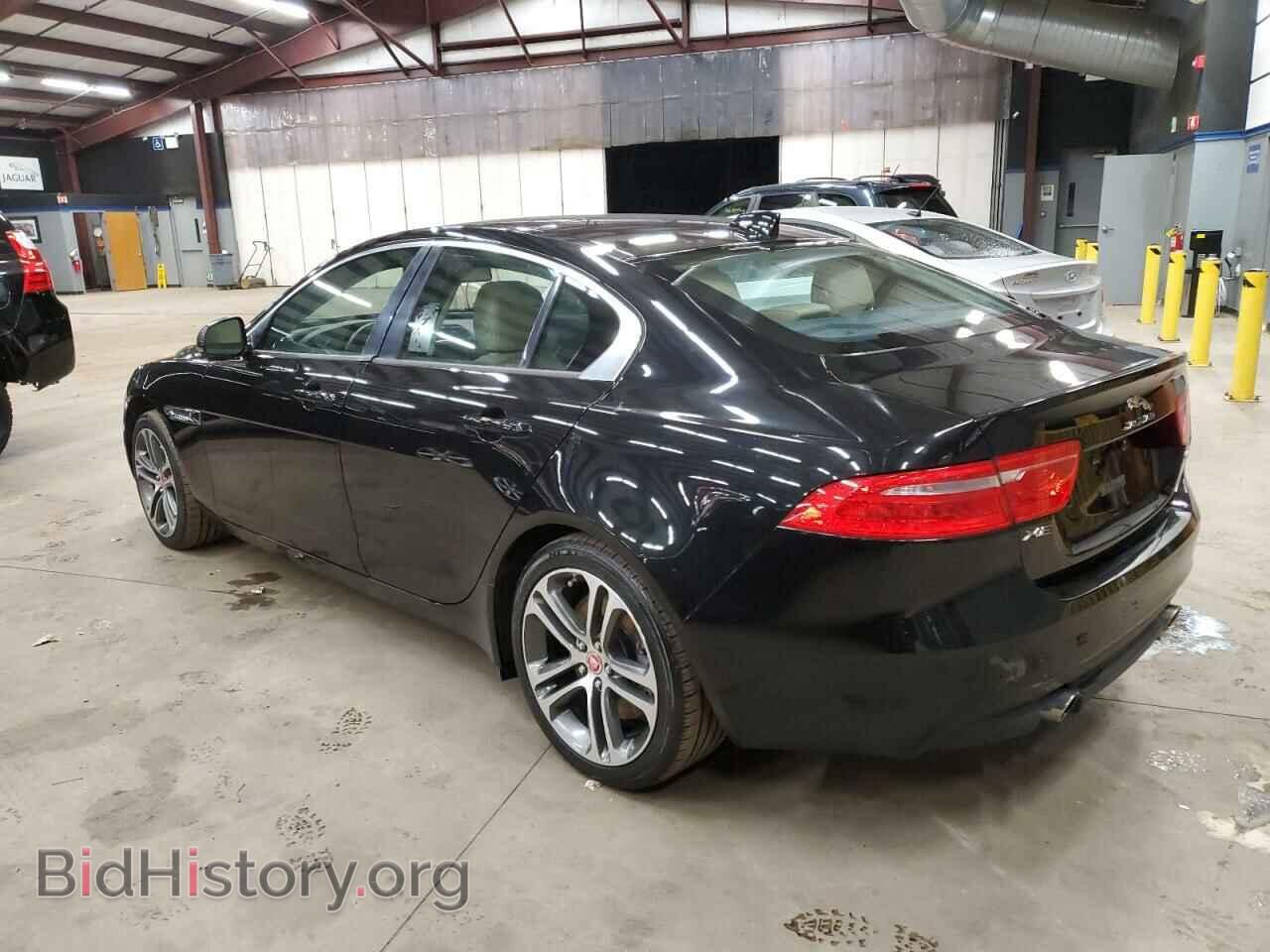 2017 JAGUAR XE - VIN: SAJAJ4BVXHA960693 - Фото 2