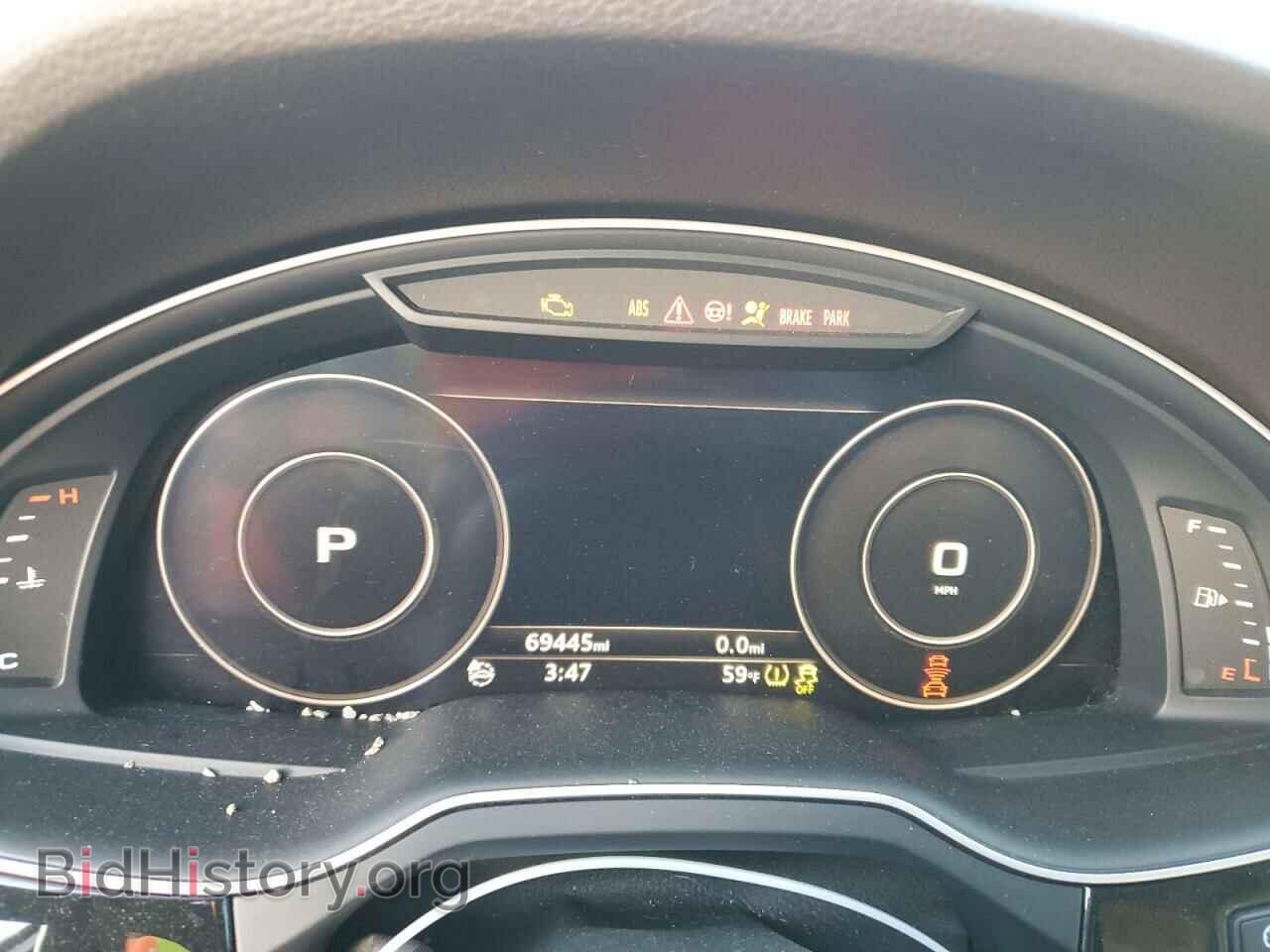 2017 AUDI Q7 - VIN: WA1LAAF71HD032748 - Фото 9