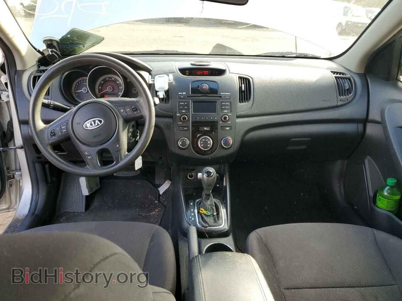 2012 KIA FORTE - VIN: KNAFU5A23C5551376 - Фото 8