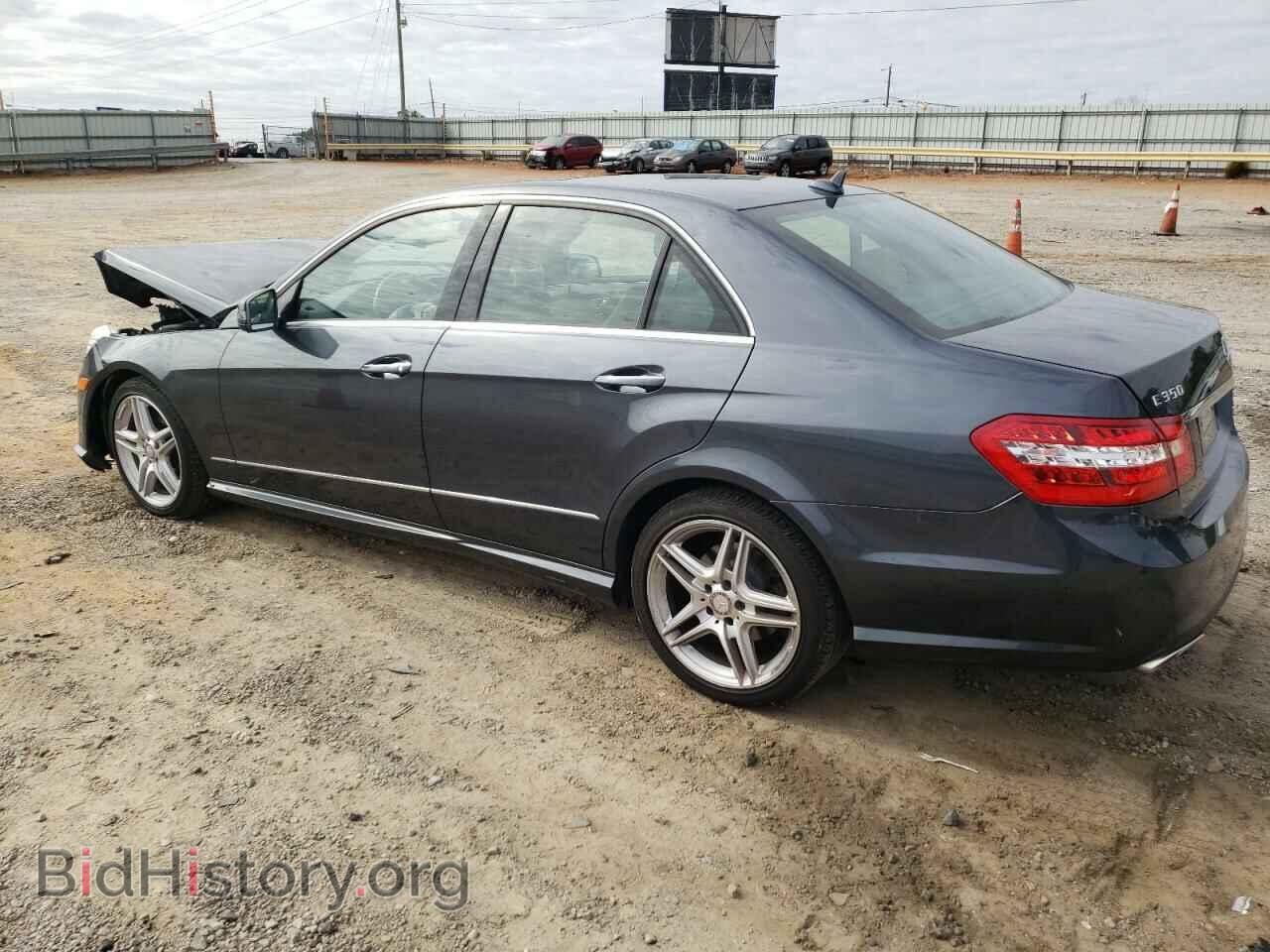 2013 MERCEDES-BENZ E-CLASS - VIN: WDDHF5KB7DA738400 - Фото 2