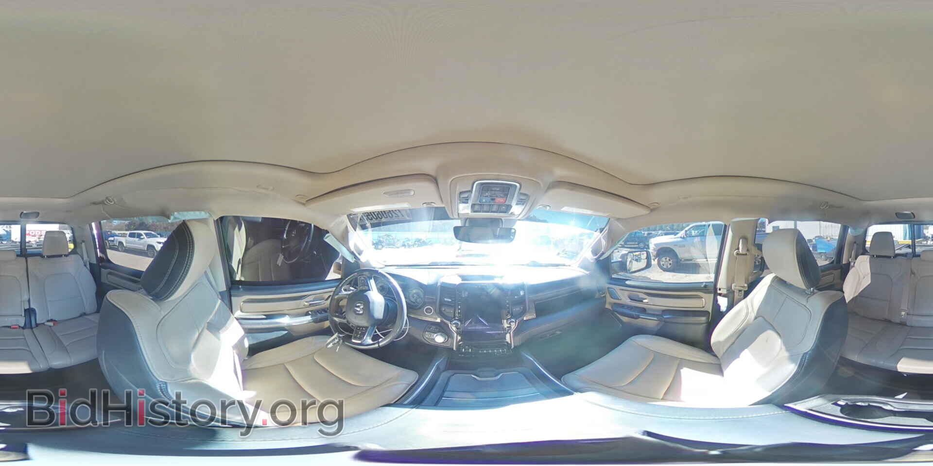 2019 RAM 1500 - VIN: 1C6SRFHT4KN690512 - Фото 14