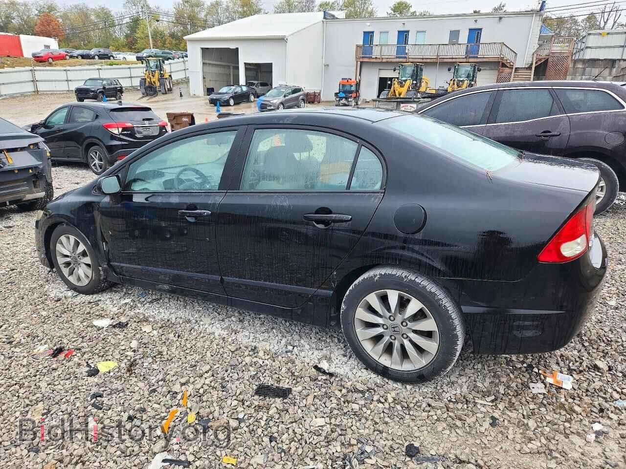 2010 HONDA CIVIC - VIN: 19XFA1F80AE007128 - Фото 2
