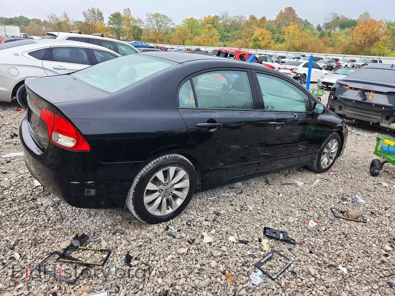 2010 HONDA CIVIC - VIN: 19XFA1F80AE007128 - Фото 3