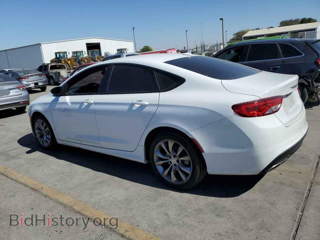 2015 CHRYSLER 200 - VIN: 1C3CCCBB8FN558148 - Фото 2