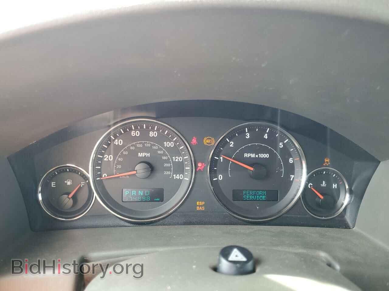 2006 JEEP COMMANDER - VIN: 1J8HH48K56C136455 - Фото 9