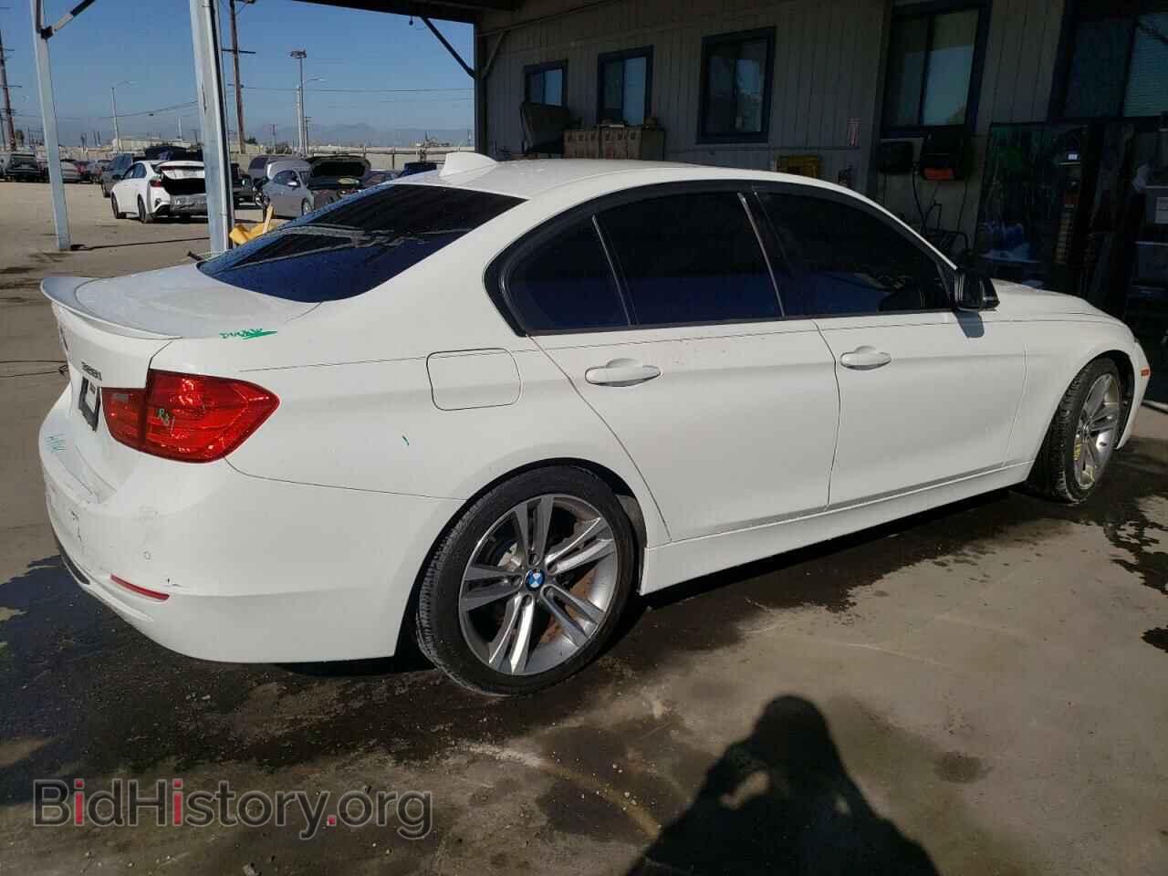 2014 BMW 3 SERIES - VIN: WBA3A5C54EP602703 - Фото 3