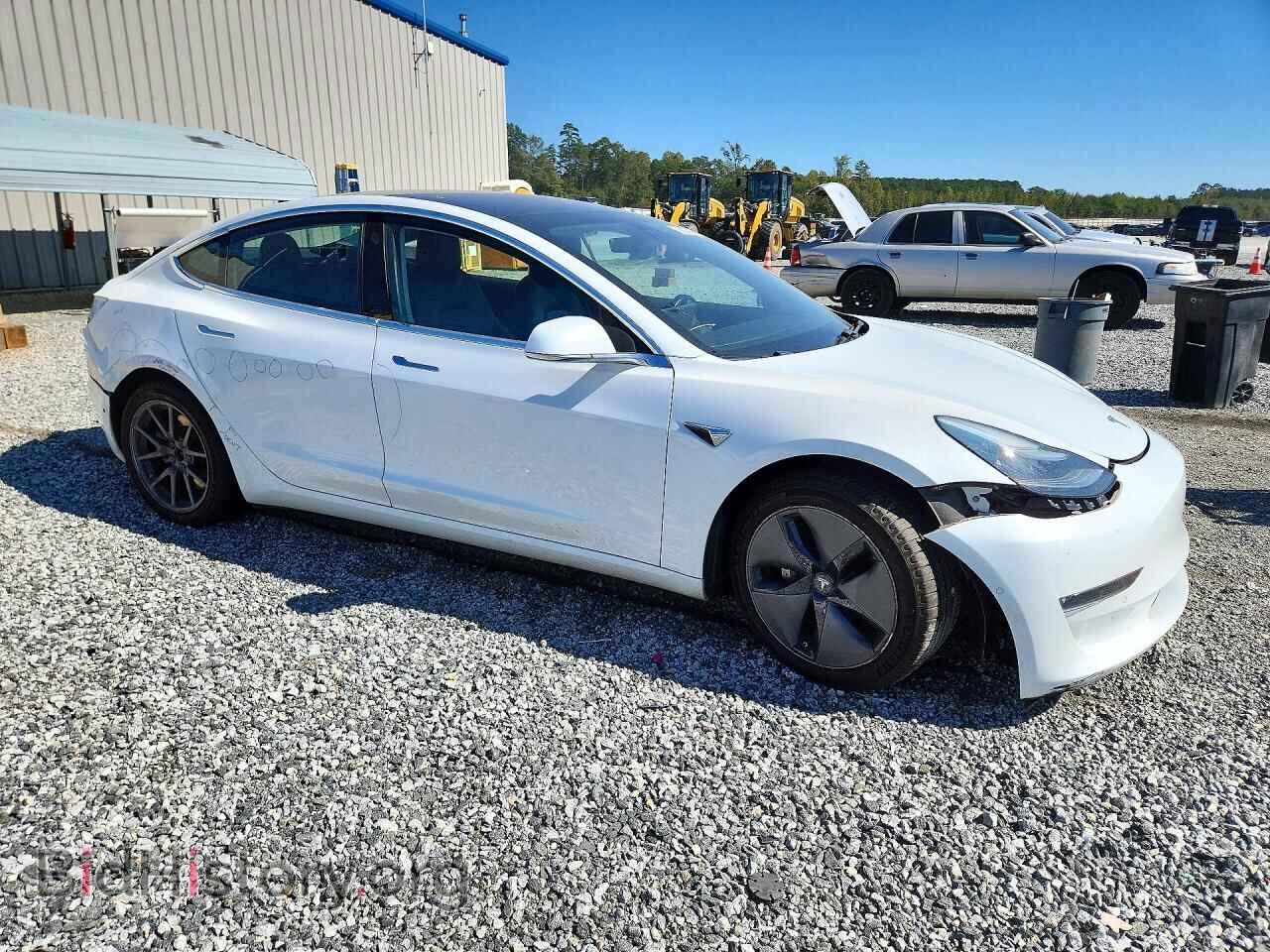2018 TESLA MODEL 3 - VIN: 5YJ3E1EA6JF062432 - Photo 4