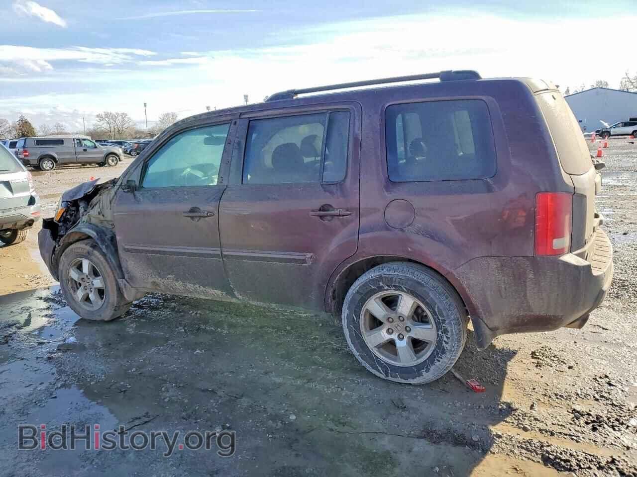2011 HONDA PILOT - VIN: 5FNYF4H79BB084656 - Фото 2