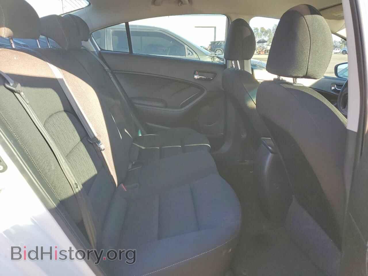 2016 KIA FORTE - VIN: KNAFK4A67G5551342 - Фото 10