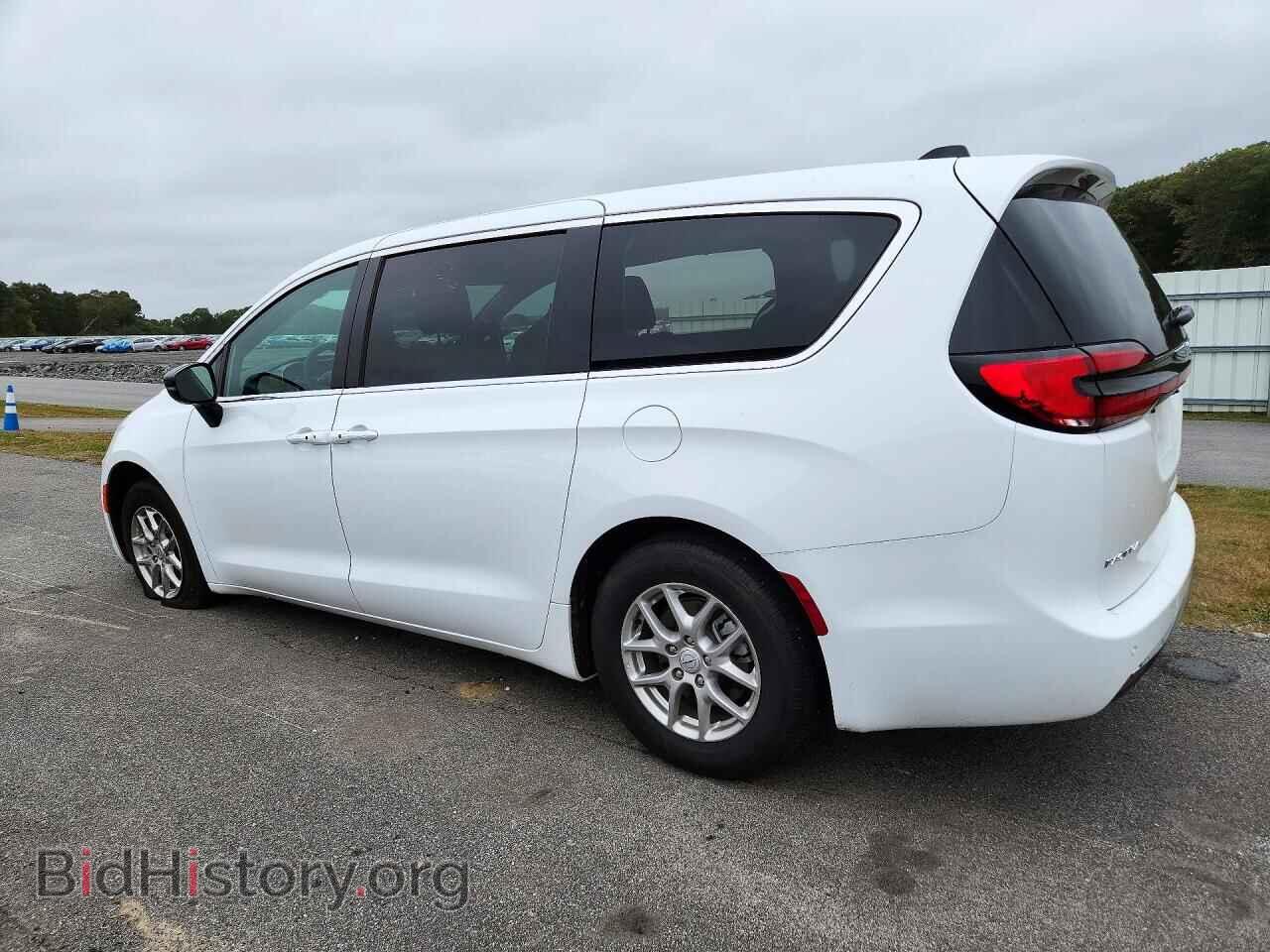 2026 CHRYSLER PACIFICA - VIN: 2C4RC1BG0TR272749 - Photo 2