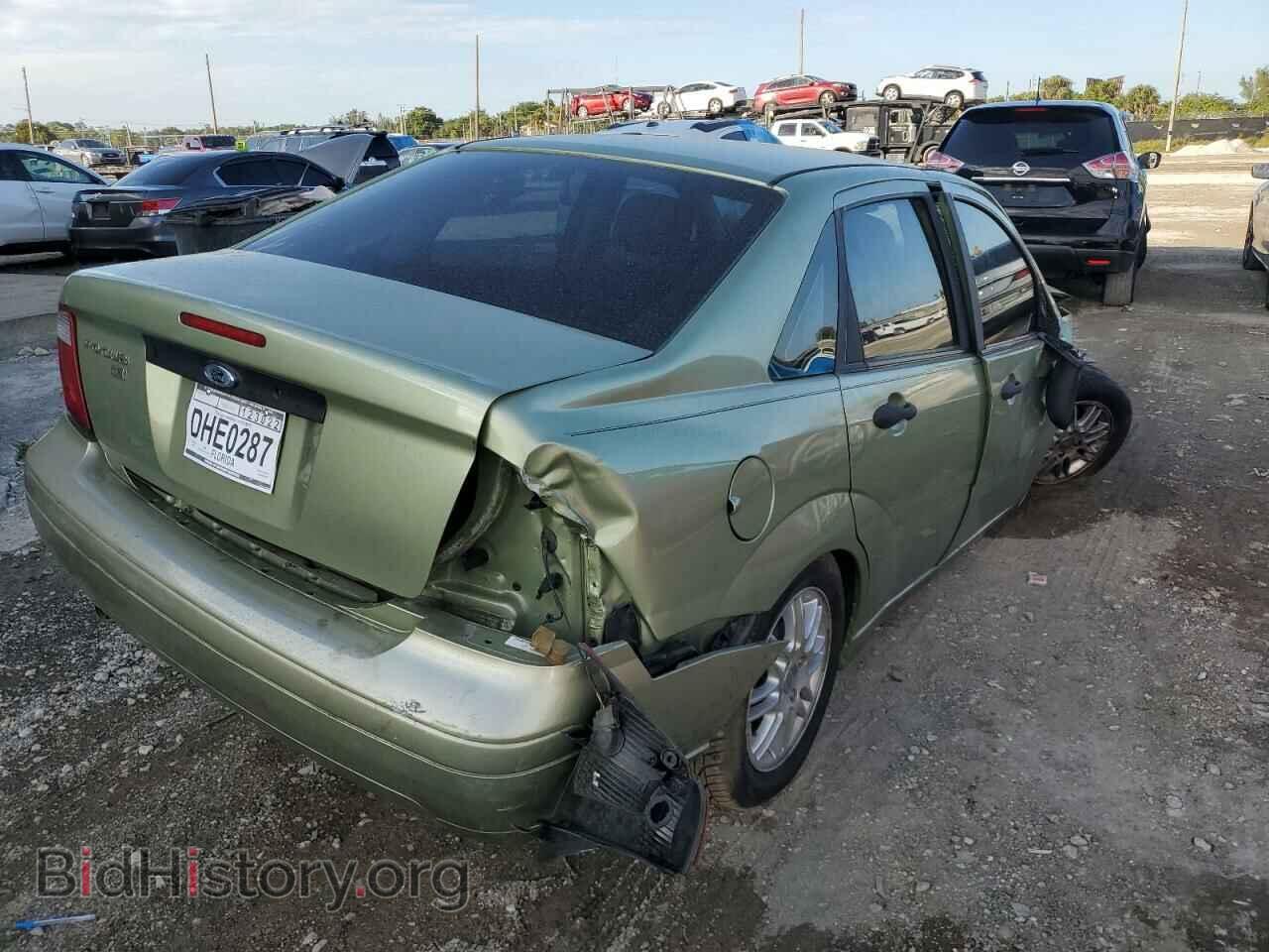 2007 FORD FOCUS - VIN: 1FAFP34N67W345320 - Фото 3