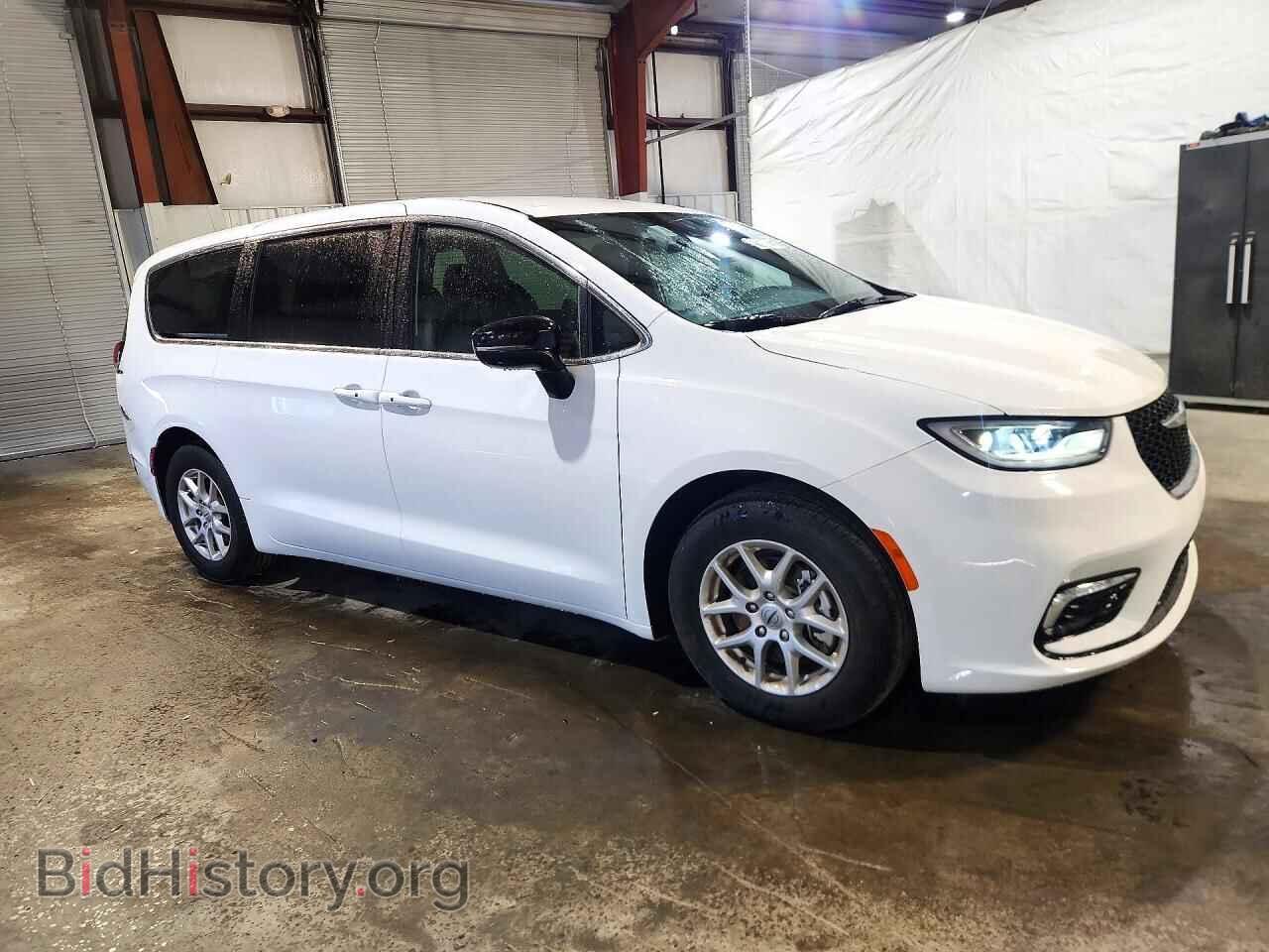 2025 CHRYSLER PACIFICA - VIN: 2C4RC1BG6SR551752 - Photo 4
