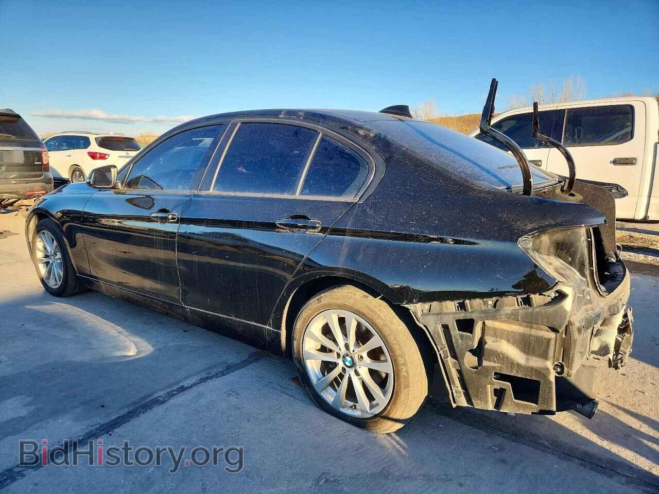2017 BMW 3 SERIES - VIN: WBA8E1G30HNU16992 - Фото 2