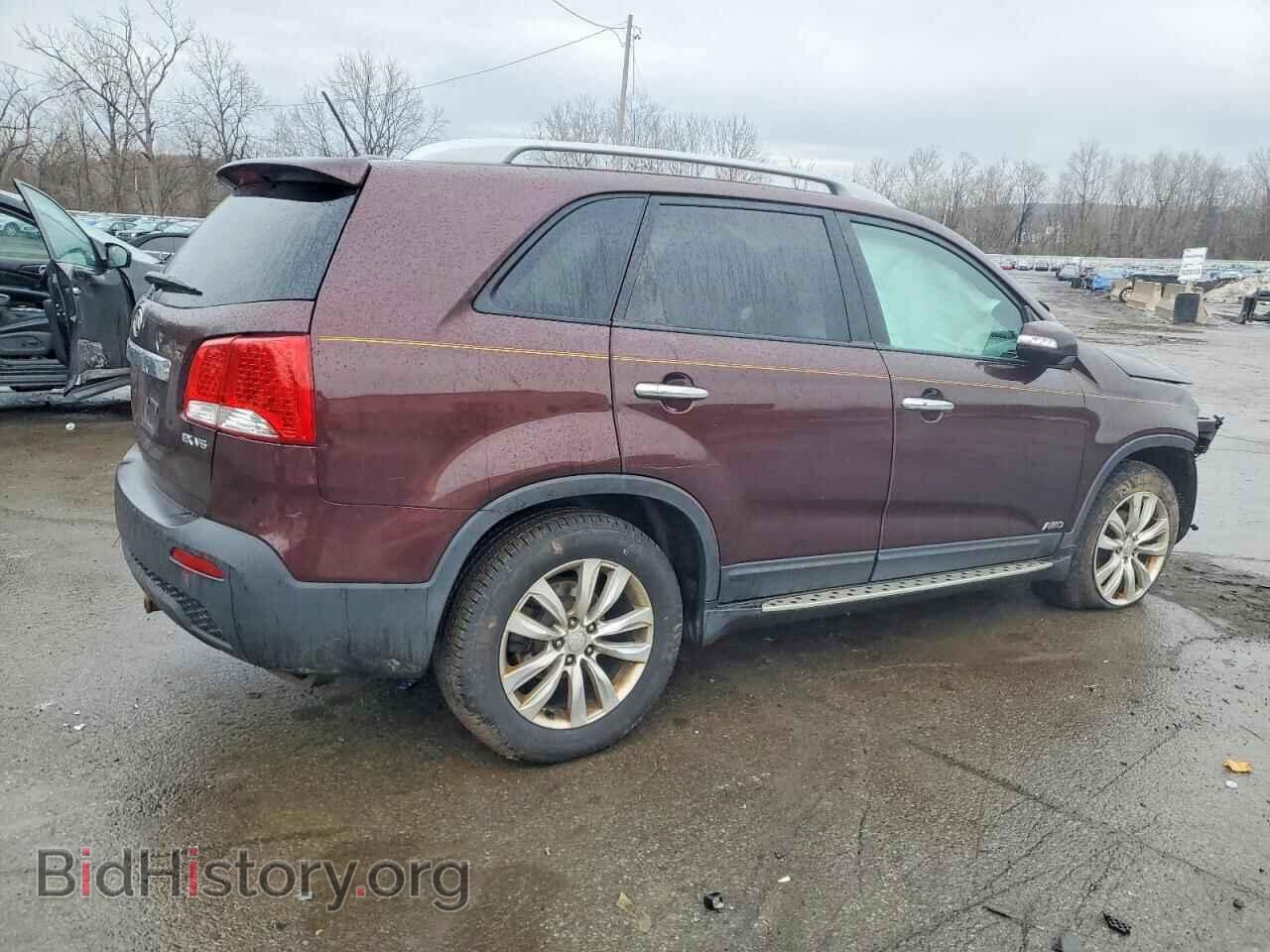 2011 KIA SORENTO - VIN: 5XYKUDA29BG063597 - Фото 3