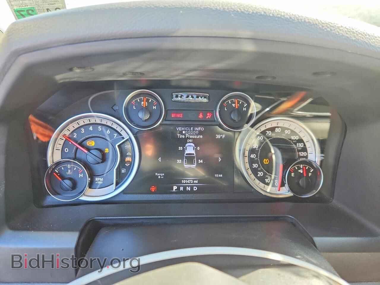 2017 RAM 1500 - VIN: 3C6RR6LT7HG604861 - Фото 9