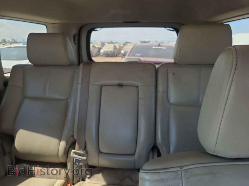 2007 Jeep COMMANDER (VIN 1J8HG58P47C573675) — фото 10 из 13