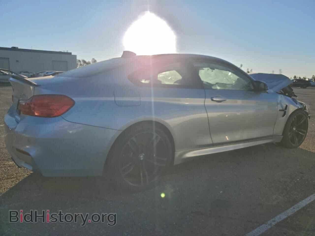 2016 BMW M4 - VIN: WBS3R9C55GK337883 - Фото 3