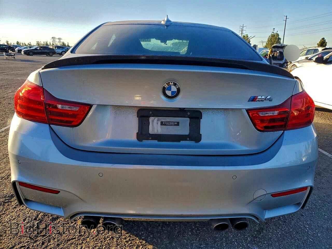 2016 BMW M4 - VIN: WBS3R9C55GK337883 - Фото 6