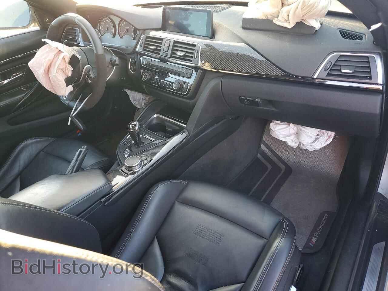 2016 BMW M4 - VIN: WBS3R9C55GK337883 - Фото 8