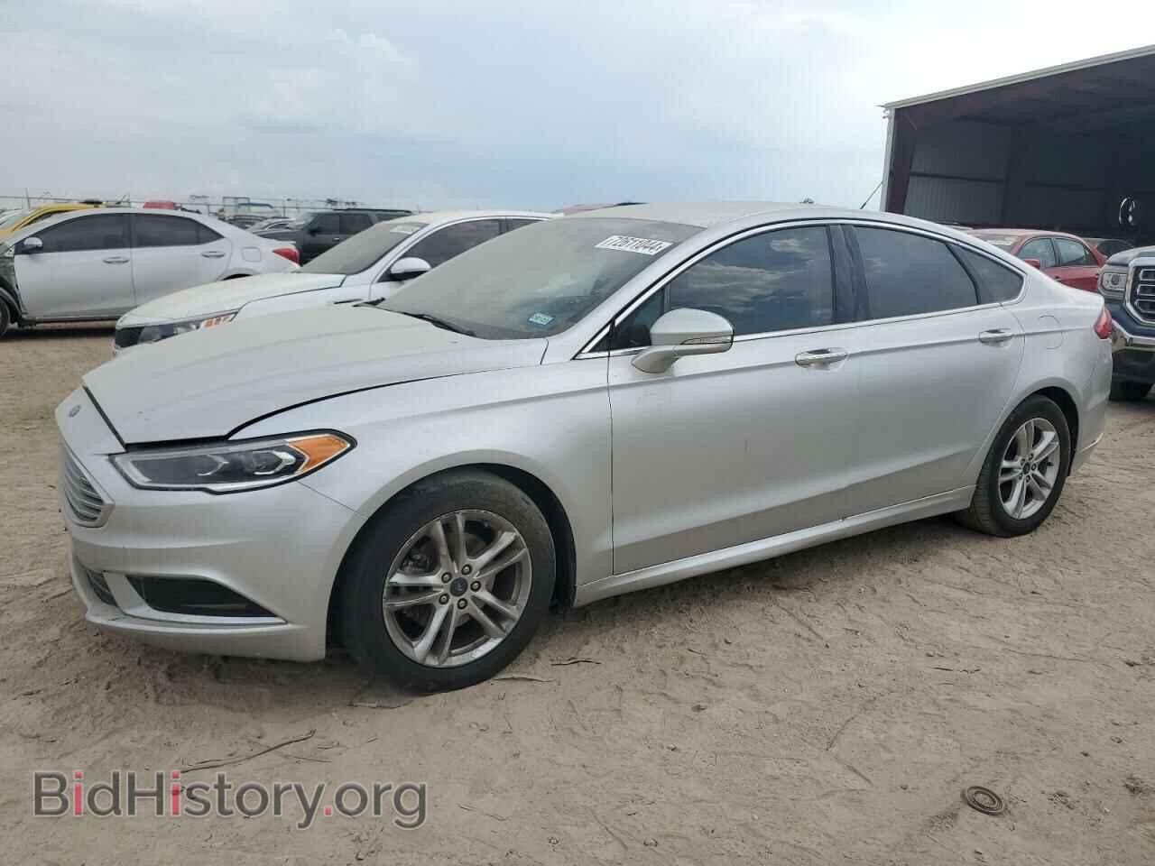 Photo 3FA6P0HD1JR153815 - FORD FUSION 2018