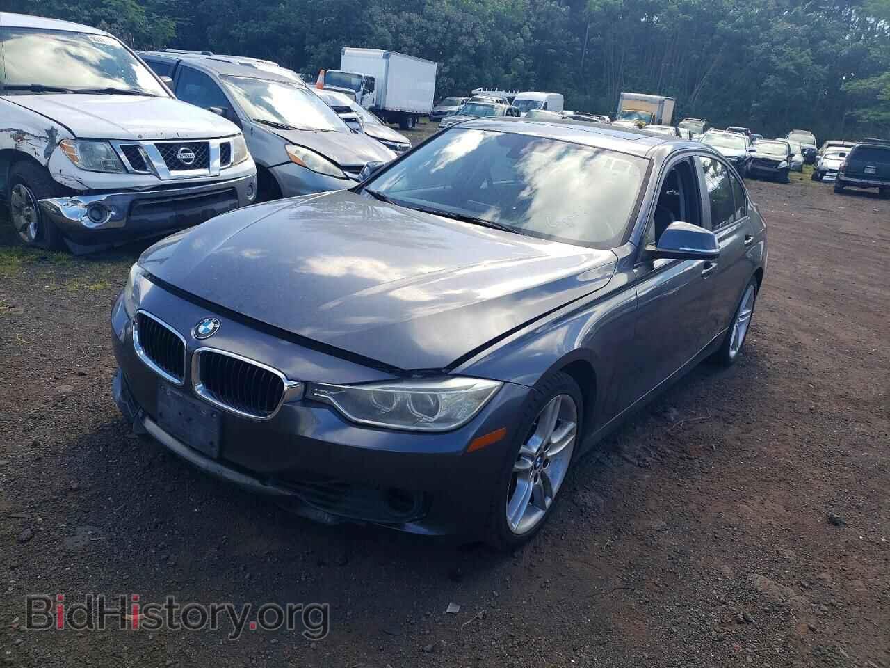 Photo WBA3A9C57DF475618 - BMW 3 SERIES 2013