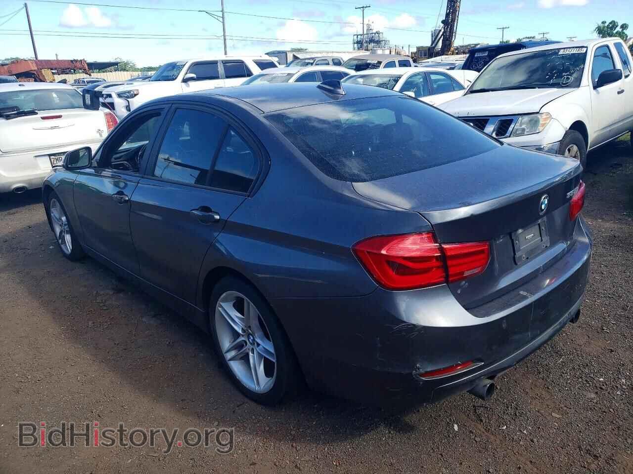 2013 BMW 3 SERIES - VIN: WBA3A9C57DF475618 - Фото 2