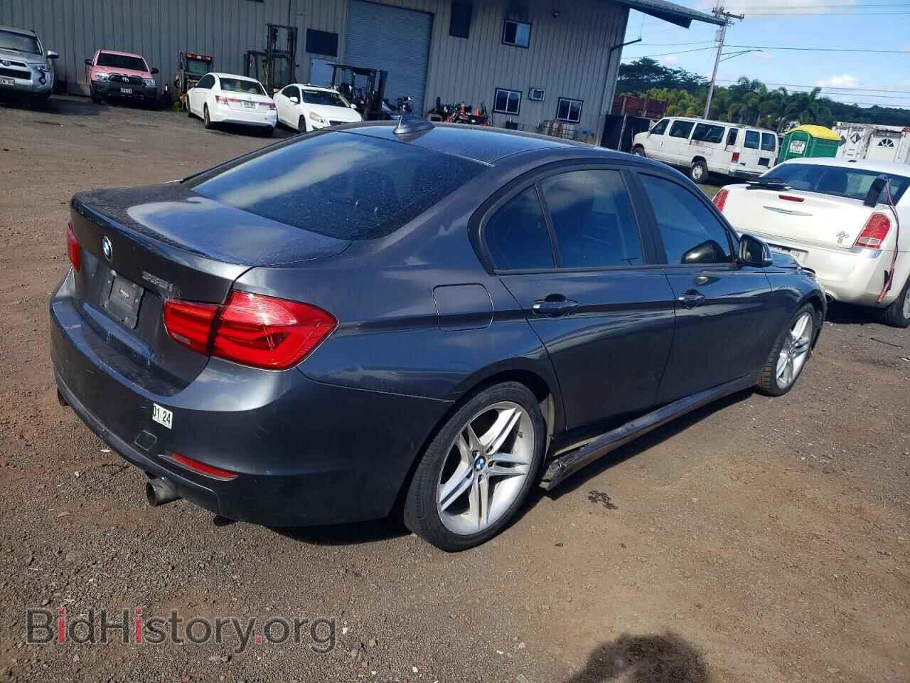 2013 BMW 3 SERIES - VIN: WBA3A9C57DF475618 - Фото 3