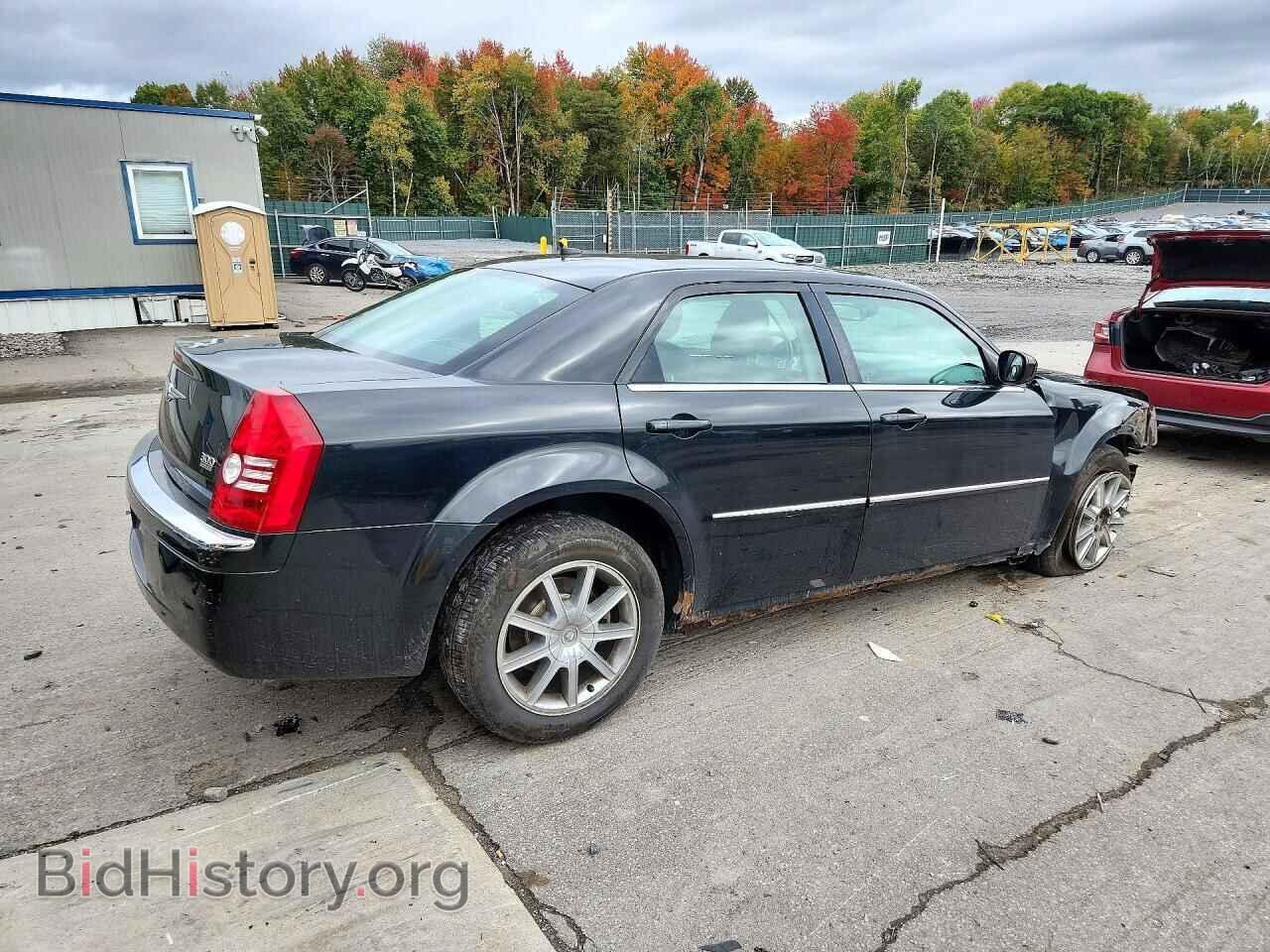 2008 CHRYSLER 300 - VIN: 2C3LK33G08H202012 - Фото 3