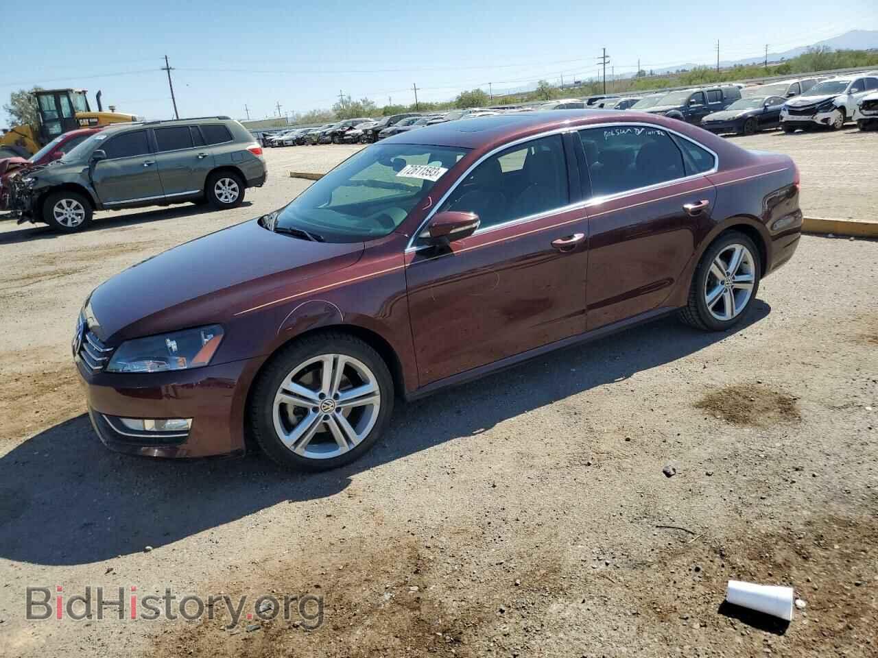 Photo 1VWBM7A37CC092299 - VOLKSWAGEN PASSAT 2012