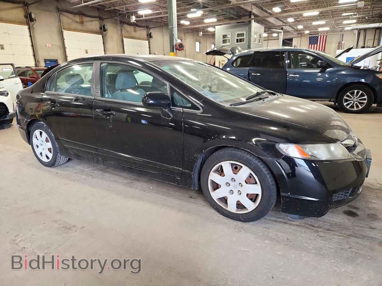 2011 HONDA CIVIC - VIN: 19XFA1F54BE037109 - Photo 4