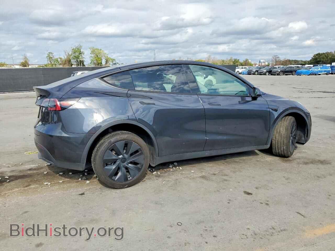2025 TESLA MODEL Y - VIN: 7SAYGDED1SF220918 - Фото 3
